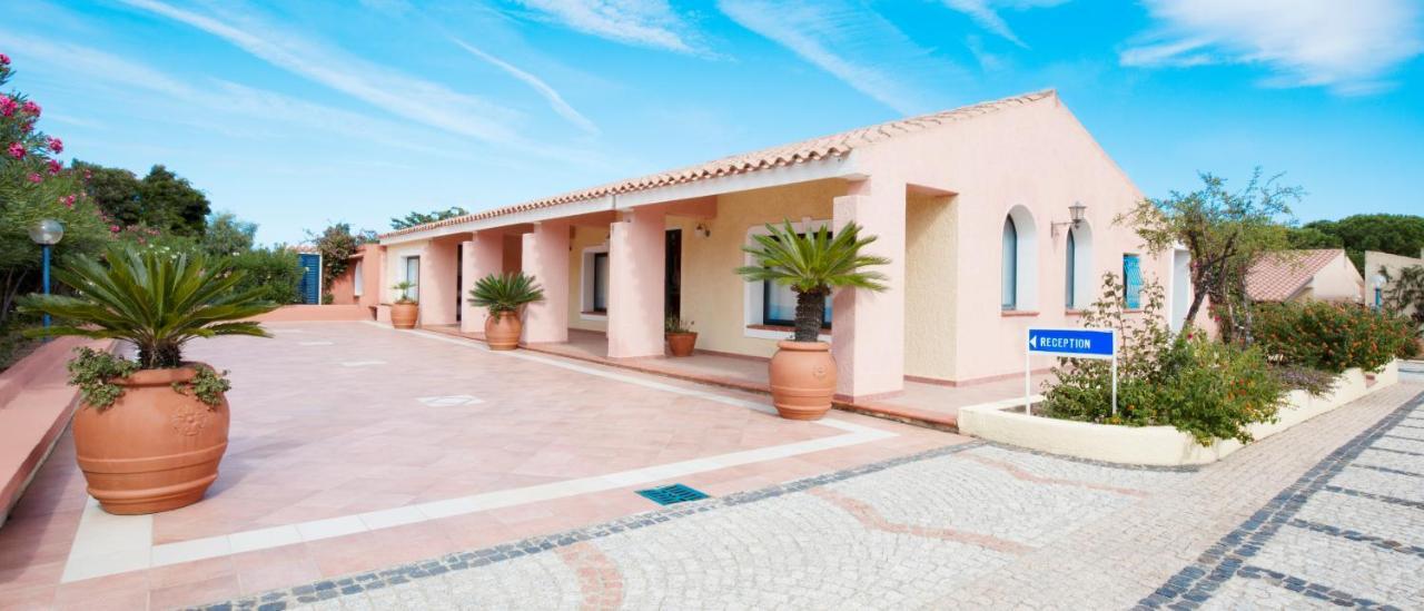 Club Hotel Marina Seada Beach Budoni Exterior photo