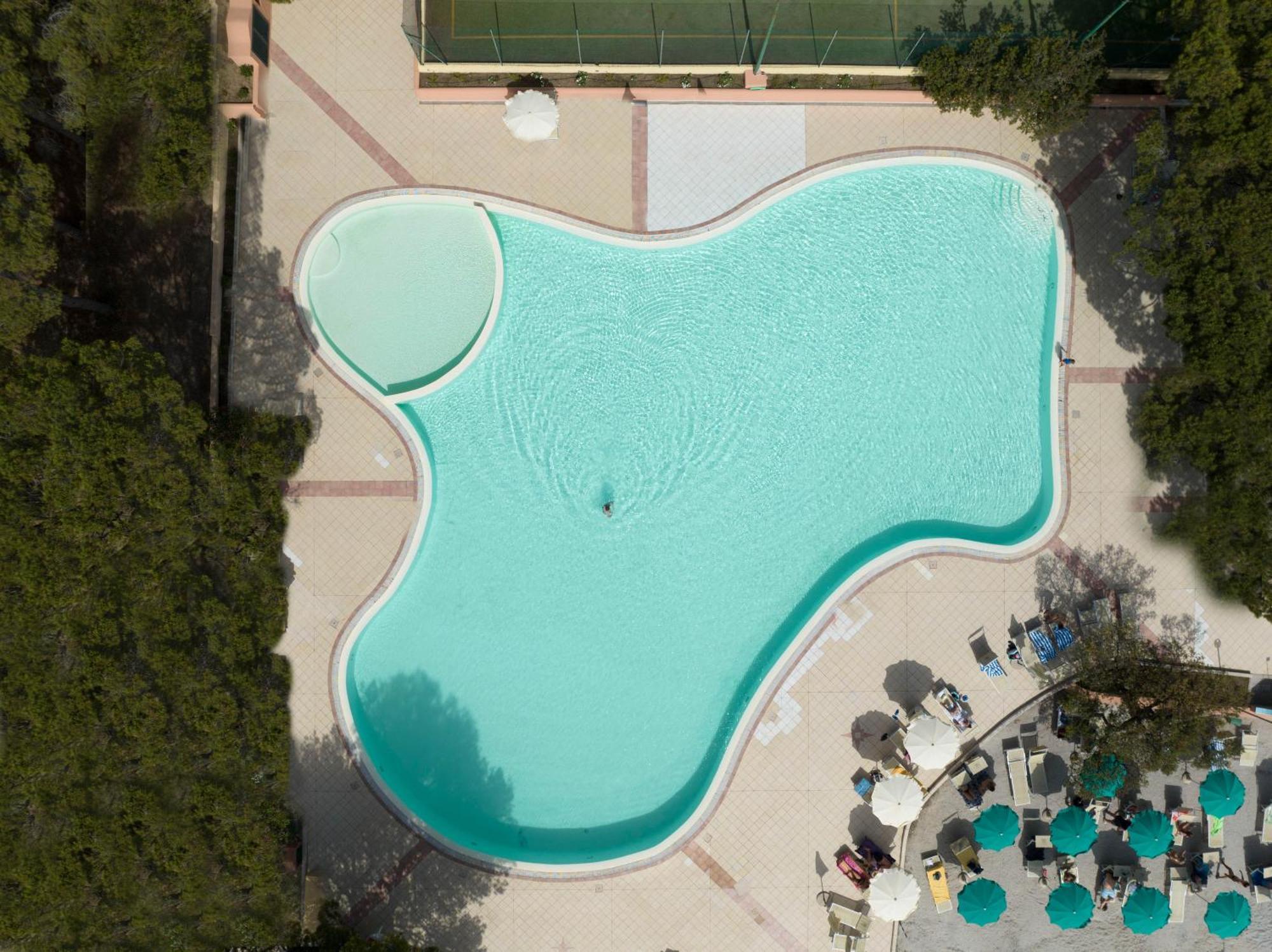 Club Hotel Marina Seada Beach Budoni Exterior photo